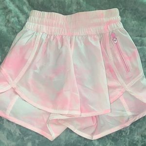 lululemon shorts size 2